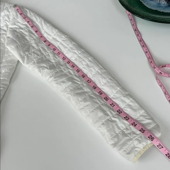 Patagonia White Nano Puff Jacket – Size M - Picture 7 of 10